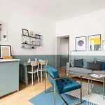 New Elegant Flat 3 Min From Central Station.