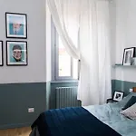 New Elegant Flat 3 Min From Central Station.
