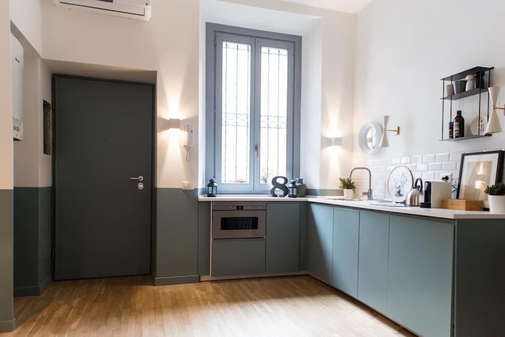 New Elegant Flat 3 Min From Station.